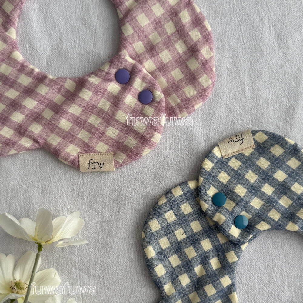 IMG_5011 格紋花瓣朵朵兜