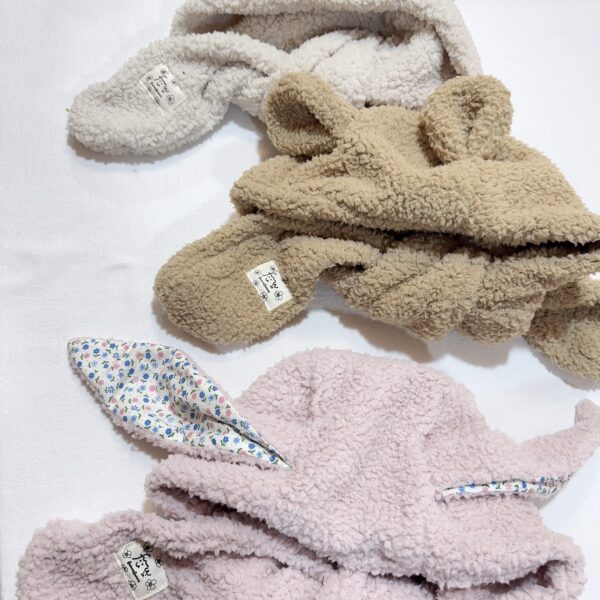 羊羔絨連帽圍巾