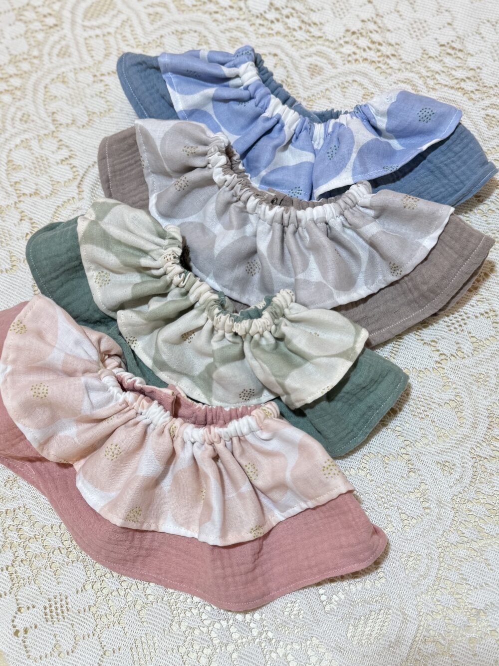 FCD0D029-42D3-4E7B-963C-265F8170AD16 fuwafuwa 二重纱波浪荷葉兜